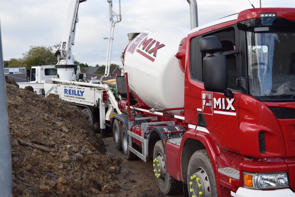 filling concrete carrier